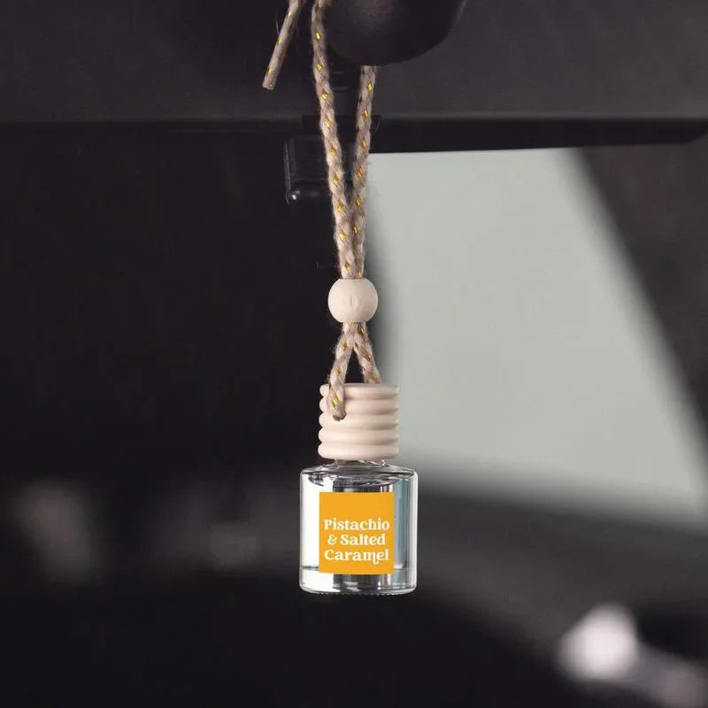 Universal Car Essential Oil Diffuser Air Freshener Hanging Perfume Bottle Auto Interior Rearview Mirror Ornament Hanging Pendant